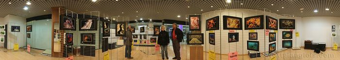 panoramique de l'expo durant le démontage